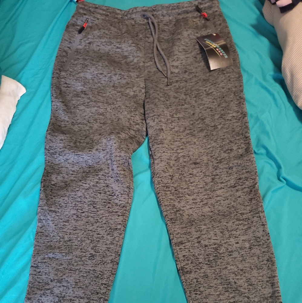 Joggers - Picture 4 of 4